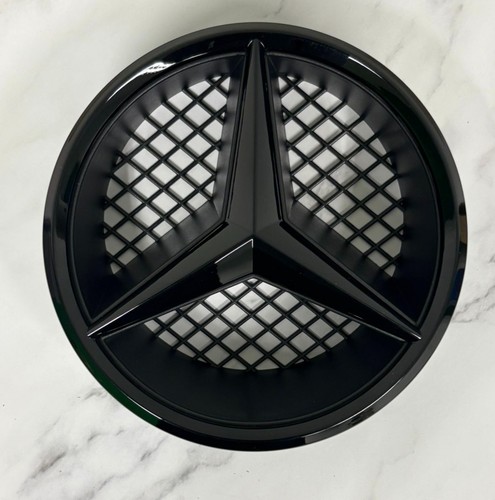 Gloss black front grille star - black,