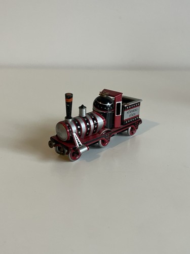 Vintage toys tin toy train - vintage,