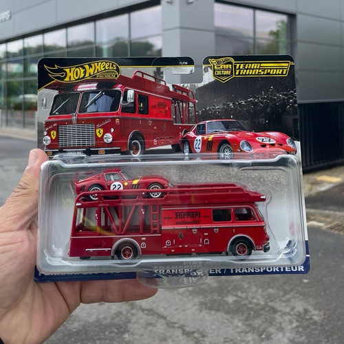Hot wheels team transport - team,