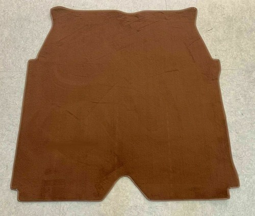 Automotive carpet trunk carpet