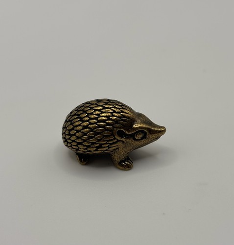 Small super cute brass - super,