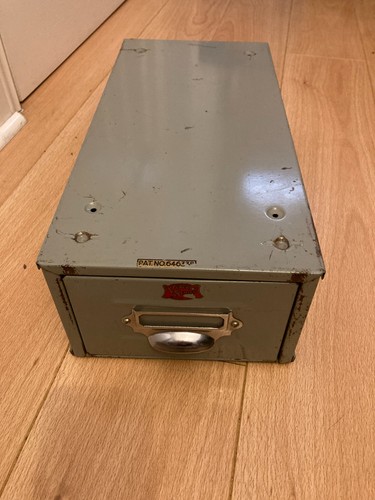 Vintage veteran grey metal - veteran,
