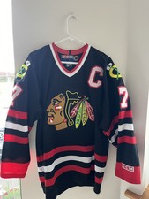 Retro Chicago Blackhawks Chelios NHL  jersey. From The 90s. Size Medium