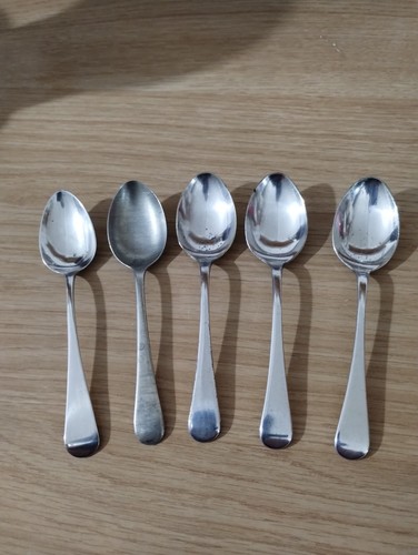 Five assorted vintage nickel - assorted,