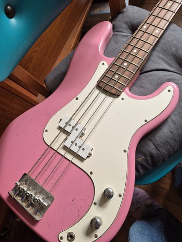 Wesley pink bass - pink, style