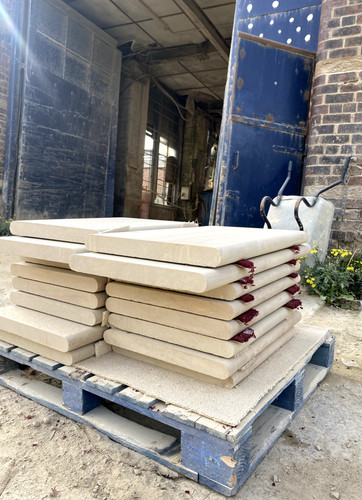 Sawn bullnose yorkshire - yorkshire, stone