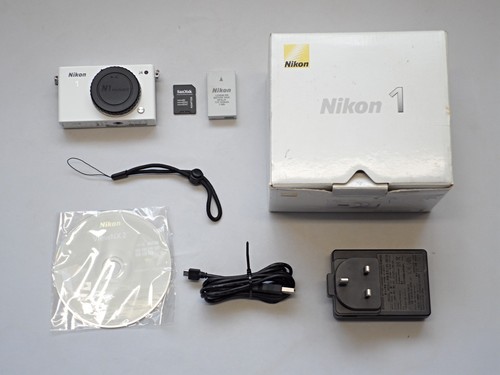 Mint boxed nikon - 99%, mint/boxed