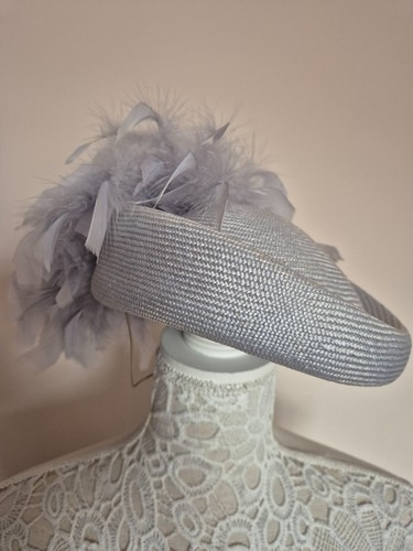 Vintage grey hat with ostrich - vintage,