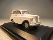 1:76 Oxford 76TM001 Triumph Mayflower - White - Mint cased