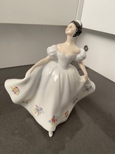Royal Doulton HN2789, Kate