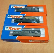 3 x ROCO COACHES PASSENGER CAR