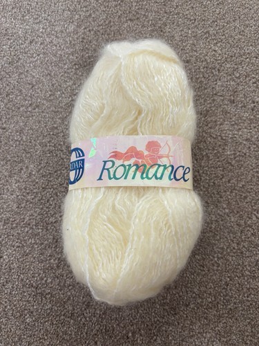 Sirdar romance mohair blend - romance,