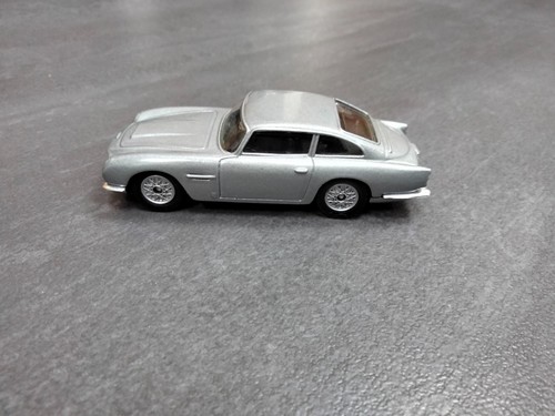 Corgi toys james bond 007 - -,