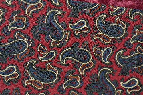 Red silk ascot cravat - cravat, with