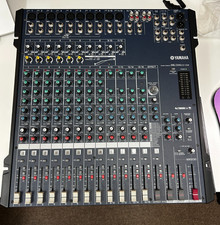 Yamaha MG166cx-USB Mixing