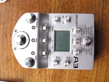 Zoom A3 Pre-Amp & Effects