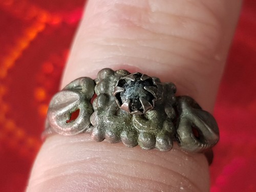 Rare stunning complete post - stunning,