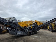 Tesab 1340 Tracked Screener MC