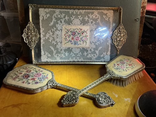 Vintage petit point dressing - vintage,