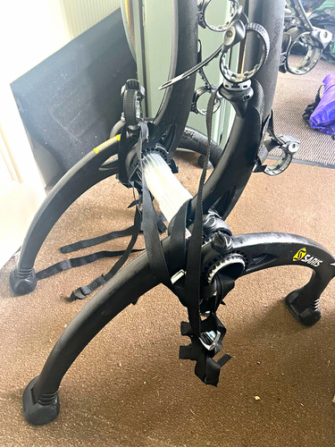 Saris bike strap - bike, strap-on