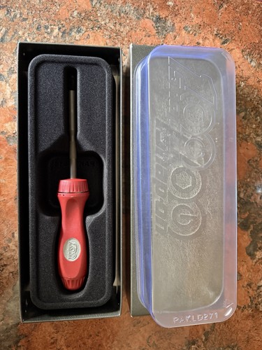 Snap ratcheting 100 - on, year