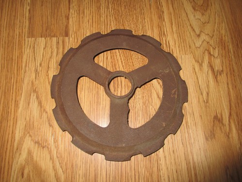 Vintage cast iron farm - *,