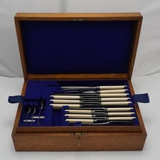 OLD ENGLISH Design Victorian