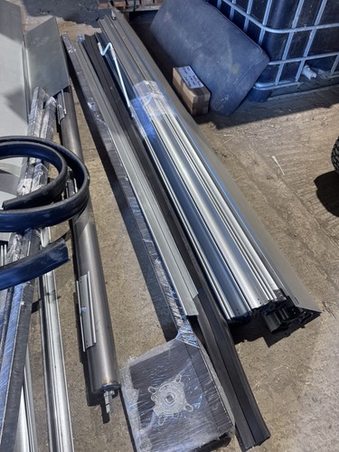 Galvanised metal electric