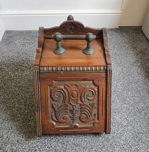 Antique style carved wooden - antique,