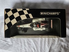 Minichamps 1/18 Scale Bar Honda 007 J. Button 2005