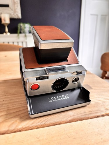 Polaroid vintage folding - sx-70,