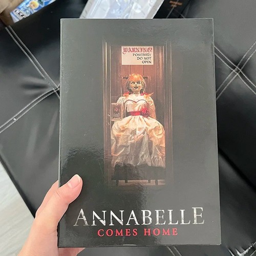 Neca annabelle figure comes - annabelle,