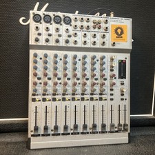 Behringer Eurorack MX 1604A