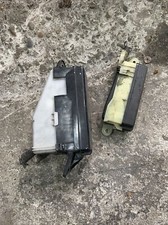 2001 TOYOTA MR2 MK3 FUSE BOX &