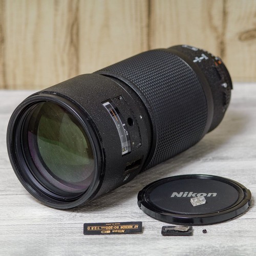 Nikon 200mm 8d ed - f2.8d,