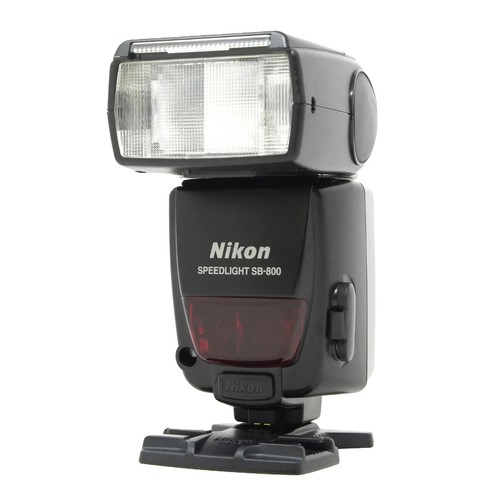 Used nikon 800 flash - used,