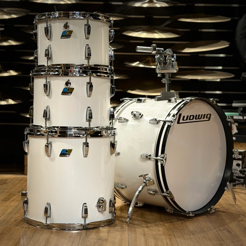 Ludwig blue olive badge - ludwig, 1980's