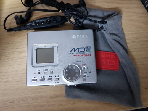 Aiwa minidisc recorder - minidisc,