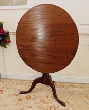 Georgian Mahogany Tilt Top