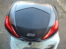 Givi V56 Maxia 4 top box