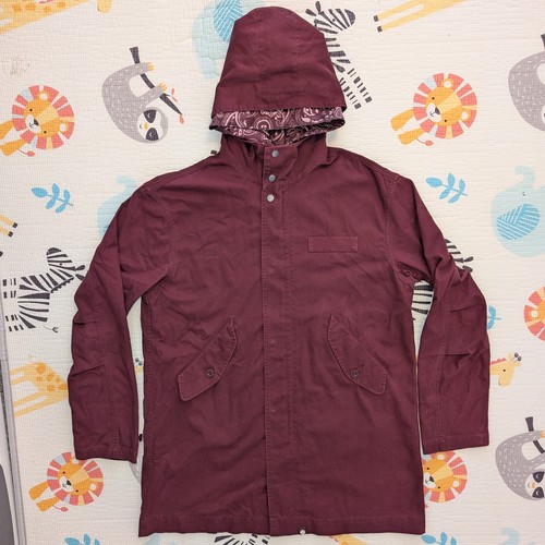Pretty green burgundy - pretty,