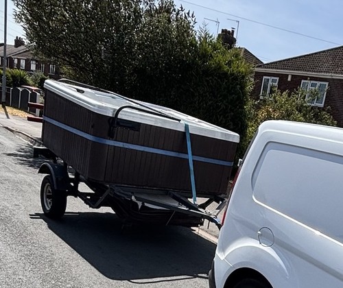 Nationwide hot tub - hot,