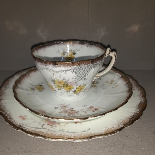 Pretty yellow rose antique - pretty,