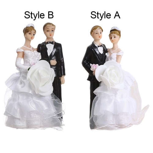 Wedding cake toppers bride and - cake,