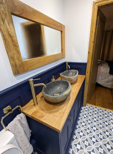 Medium river rock granite sink - river,