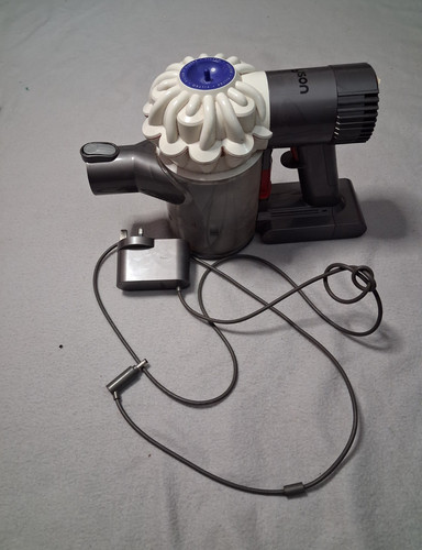 Dyson cordless handheld - v6,