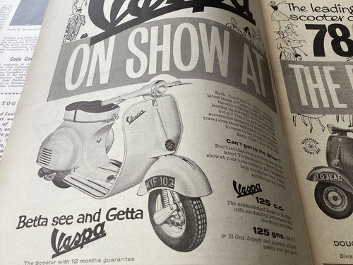 Vespa douglas earls court - earls, show