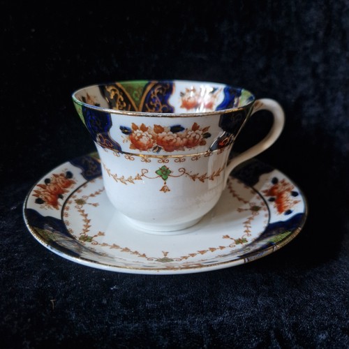 Antique imari style - f.j.j.,