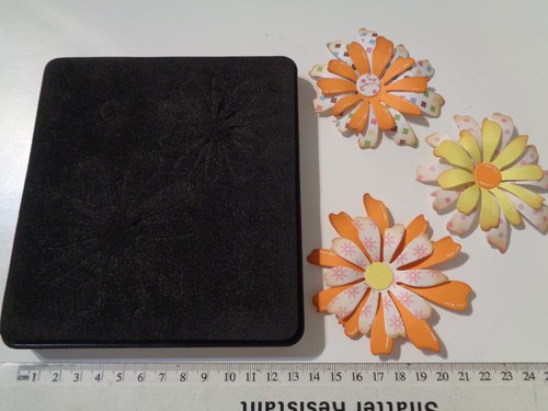 Sizzix bigz flower layers - sizzix,