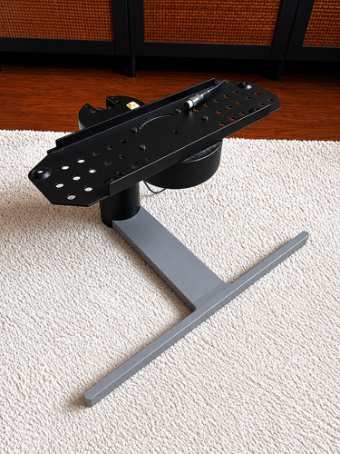 Bang olufsen motorised tv - olufsen,